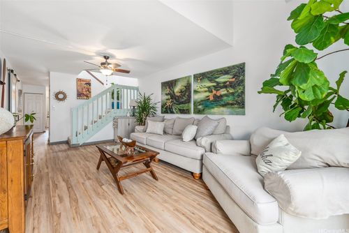 apt-6-553 Pepeekeo St, Honolulu, HI, 96825-1145 | Card Image