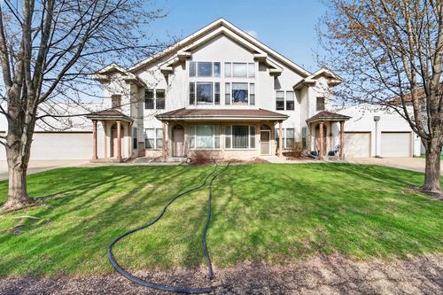 6635 Windsor Commons Ave, Windsor, WI, 53598-9670 | Card Image