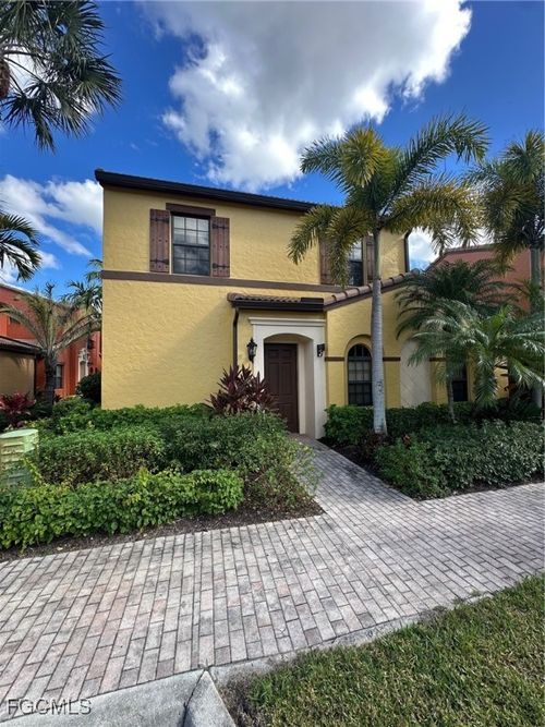 apt-2303-11996 Tulio Way, FORT MYERS, FL, 33912-9092 | Card Image