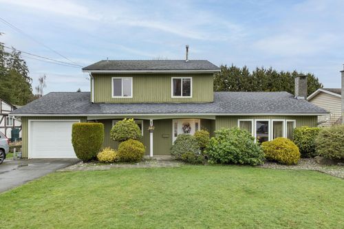 5045 10a Ave, Delta, BC, V4M1X9 | Card Image