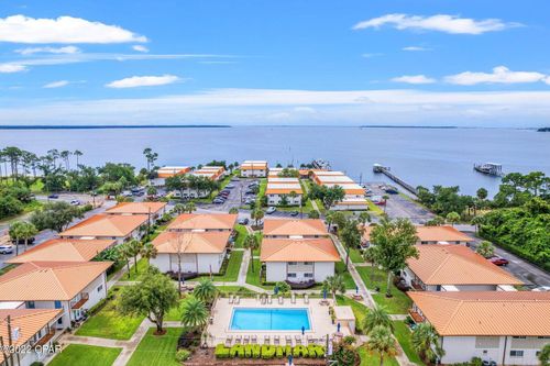 apt-p202-2100 W Beach Dr, Panama City, FL, 32401-1692 | Card Image