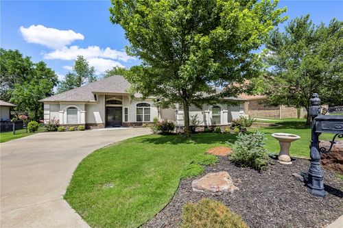 4973 Arkanshire Cir, Springdale, AR, 72764-2612 | Card Image