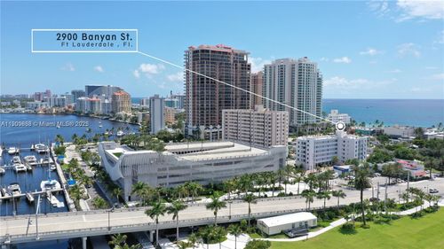 apt-408-2900 Banyan St, Fort Lauderdale, FL, 33316-1529 | Card Image