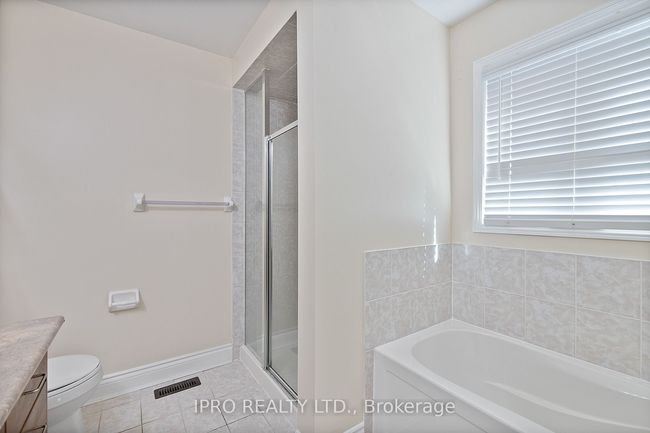 470 Savoline Blvd, House attached with 4 bedrooms, 3 bathrooms and 2 parking in Milton ON | Image 34