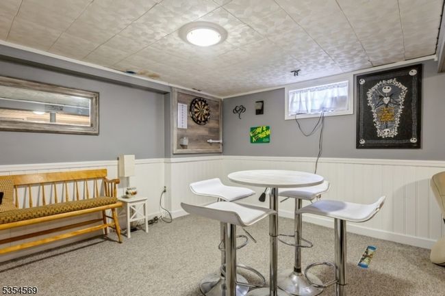 41 Spring Hill Rd, House other with 3 bedrooms, 2 bathrooms and null parking in Clifton NJ | Image 32