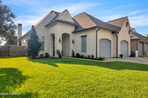 202 Cypress View Dr, Youngsville, LA, 70592-6469 | Card Image