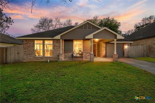 2213 Autumn Wood Dr, Waco, TX, 76711-1979 | Card Image