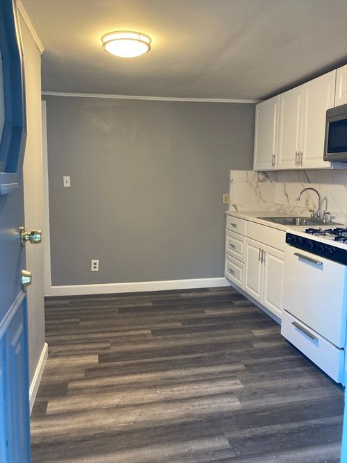 c-324 Granite St, Quincy, MA, 02169 | Card Image