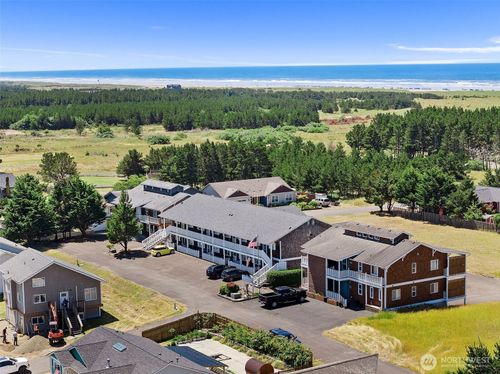 apt-304-1411 Ager Dr N, Long Beach, WA, 98631-3585 | Card Image