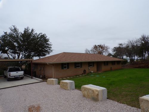 234 Lake Dr, Buchanan Dam, TX, 78609-4436 | Card Image
