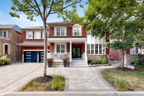29 Weston Cres, Ajax, ON, L1T0C8 | Card Image