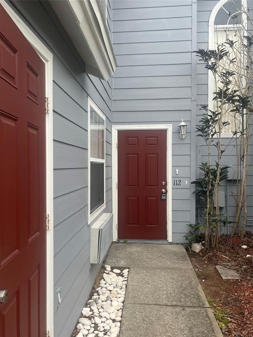 112 Mango Dr, DAVENPORT, FL, 33897-3900 | Card Image