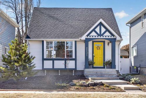 2131 Quentin Ave Sw, Calgary, AB, T2T6C4 | Card Image