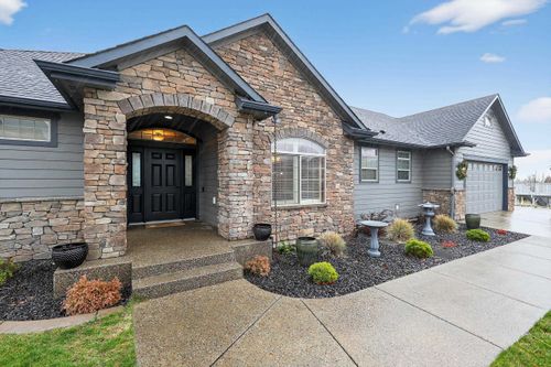 729 Montague Dr, Cheney, WA, 99004-2300 | Card Image