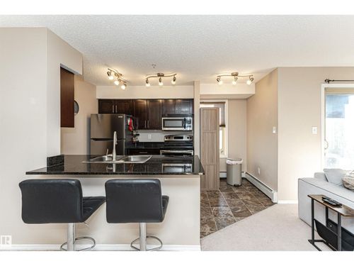 321-1070 Mcconachie Blvd Nw, Edmonton, AB, T5Y0X1 | Card Image