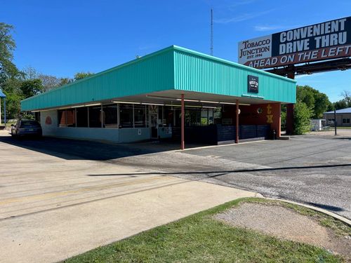 409 E Grand Ave, Marshall, TX, 75670-3433 | Card Image