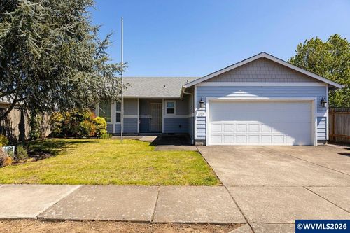3127 S 12th St, Lebanon, OR, 97355-1189 | Card Image