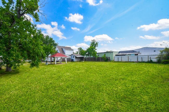 2636 Lone Oak Rd, House other with 3 bedrooms, 2 bathrooms and null parking in Houston TX | Image 46