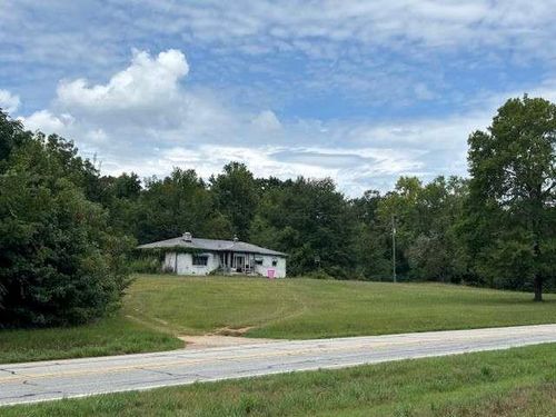 823 Highway 63, Homer, GA, 30547-2907 | Card Image