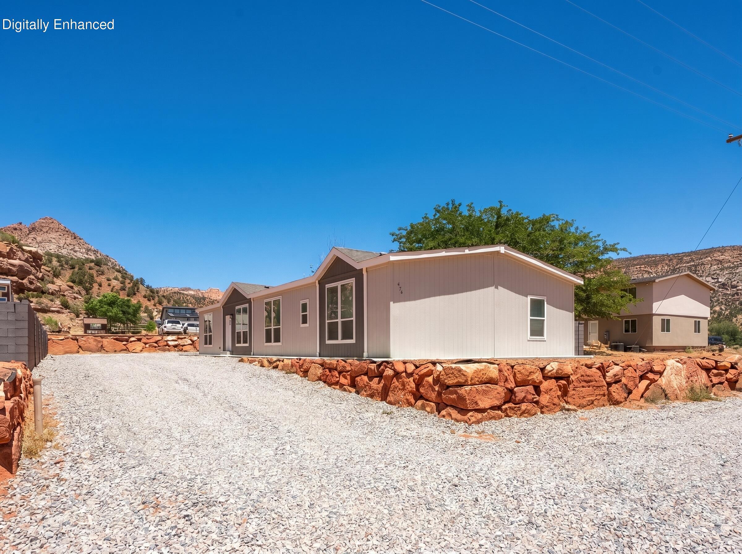 Residential in Hildale 3