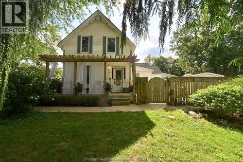 18 Erie St N, Ridgetown, ON, N0P2C0 | Card Image