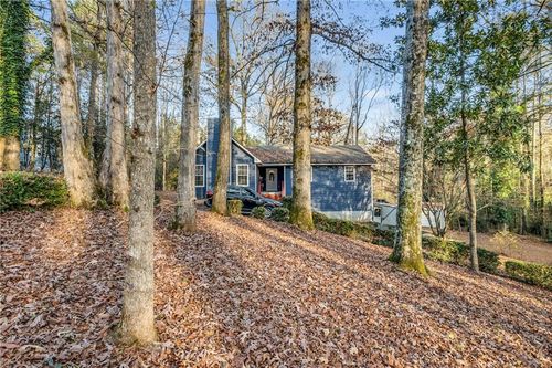 125 Maple Pl, Fayetteville, GA, 30215-1829 | Card Image