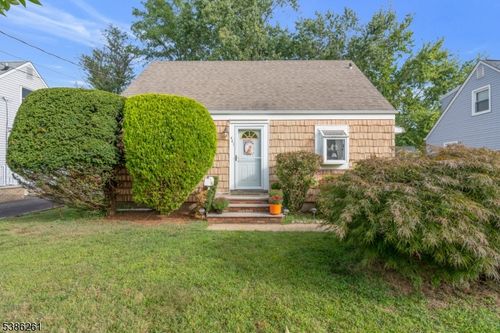 441 Lorraine Ave, Middlesex, NJ, 08846-2054 | Card Image