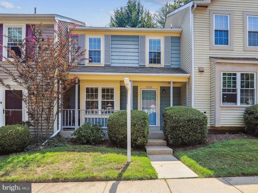 Ravenwood Ct, Silver Spring, MD 20902