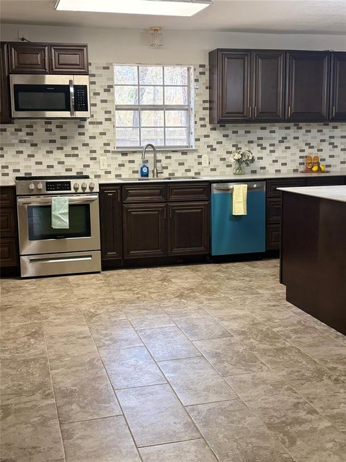 13160 Crystal Trl, Conroe, TX, 77306-5603 | Card Image