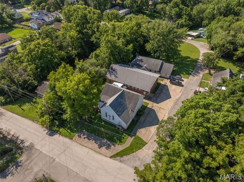 228 Church St, Winfield, MO, 63389-1166 | Card Image