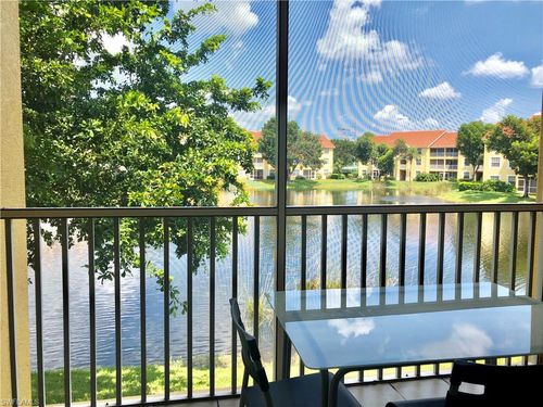 925-4620 Saint Croix Ln, NAPLES, FL, 34109-3522 | Card Image