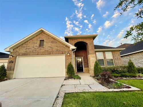 8319 Divot Trce, Fulshear, TX, 77441-2175 | Card Image