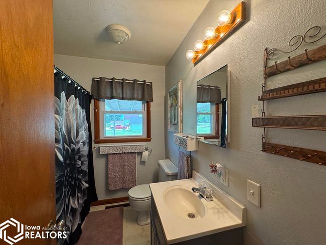 603 N Davis St, House other with 3 bedrooms, 1 bathrooms and null parking in Bloomfield IA | Image 30