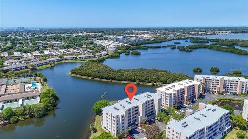10503-6425 Shoreline Dr, ST PETERSBURG, FL, 33708-4583 | Card Image
