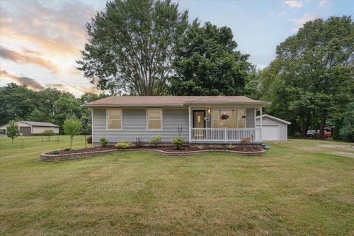 33650 Willow Rd, New Boston, MI, 48164-9535 | Card Image