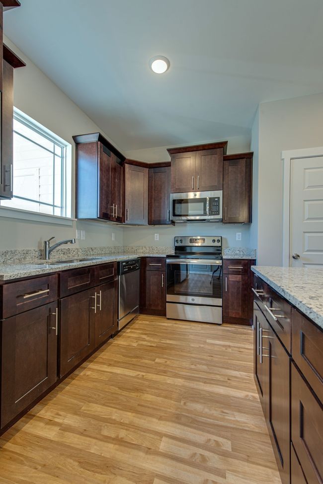3010 Coriander Dr, Townhouse with 2 bedrooms, 3 bathrooms and 2 parking in Spring Hill TN | Image 8