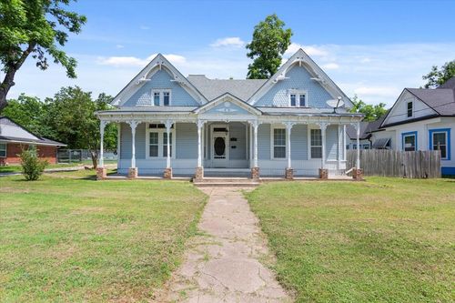 413 Houghton Ave, Marlin, TX, 76661-2343 | Card Image