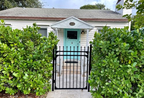 1-3-2008 Se 4th Ave, Fort Lauderdale, FL, 33316-3480 | Card Image