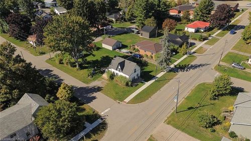 51 Victoria St, Port Burwell, ON, N0J1T0 | Card Image