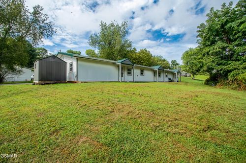 2841 Holiday Hills Rd, Kodak, TN, 37764-1760 | Card Image