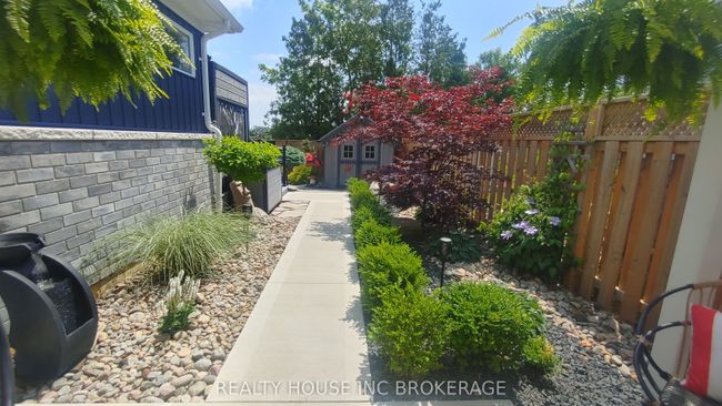 74 Lanz Blvd, House attached with 3 bedrooms, 3 bathrooms and 4 parking in Blenheim ON | Image 5