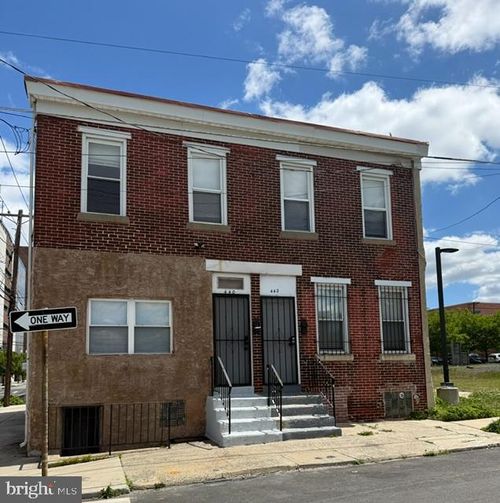 440 Henry St, CAMDEN, NJ, 08103-3418 | Card Image