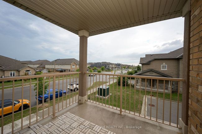 11 Ladybell Lane, House attached with 2 bedrooms, 3 bathrooms and 1 parking in Hannon ON | Image 19