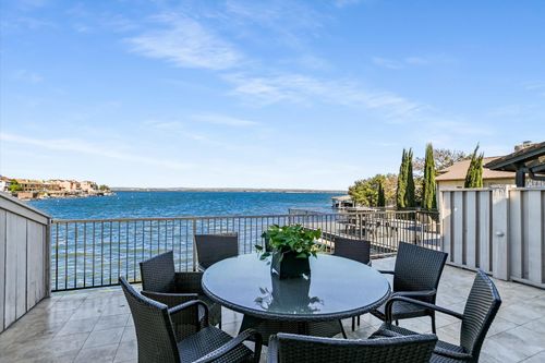 102A Bunny Run Ln, Horseshoe Bay, TX, 78657-5799 | Card Image