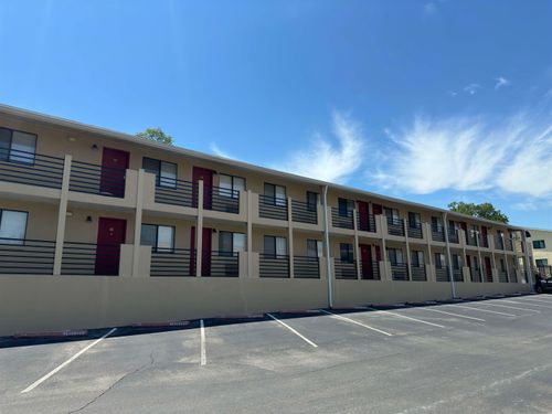 apt-221-403 Hayden Rd, Tallahassee, FL, 32304-4252 | Card Image