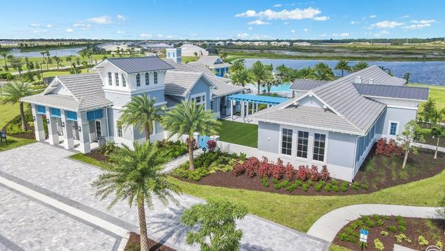 8045 Nevis Run, House other with 4 bedrooms, 6 bathrooms and null parking in BRADENTON FL | Image 15