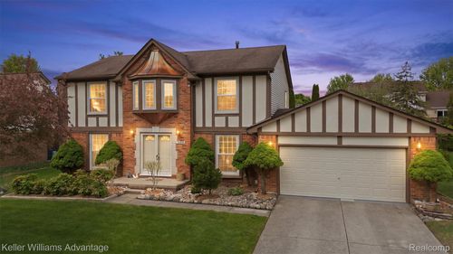 24843 White Plains Drive, Novi, MI, 48374 | Card Image