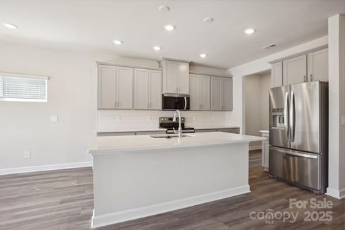 338 Hilsaw Ln, York, SC, 29745-9818 | Card Image