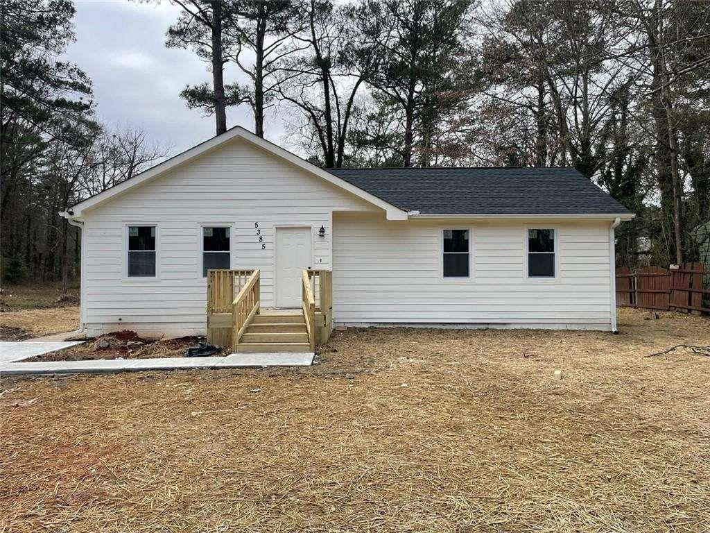 Residential in Morrow