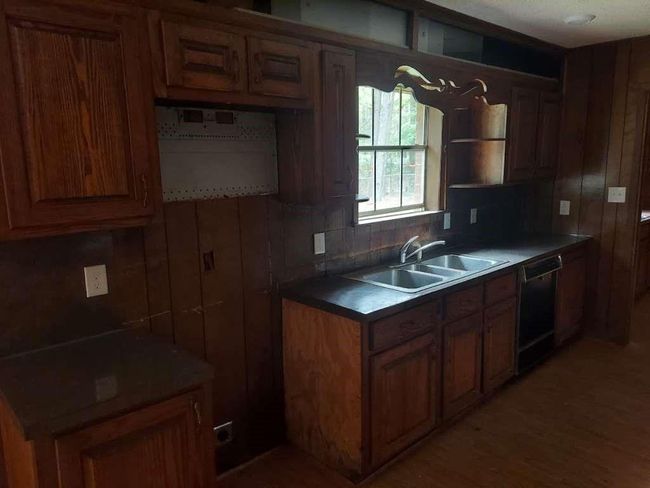2704 Park Dr, House other with 3 bedrooms, 2 bathrooms and 2 parking in Marshall TX | Image 13